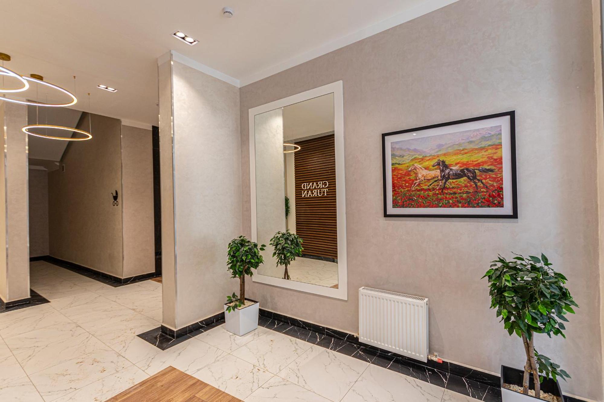 Raisson Aparthotel G84 Хан Шатыр Астана Экстерьер фото